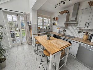 Photo 13- click for photo gallery